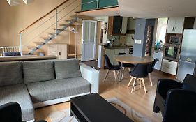 Plaza Home